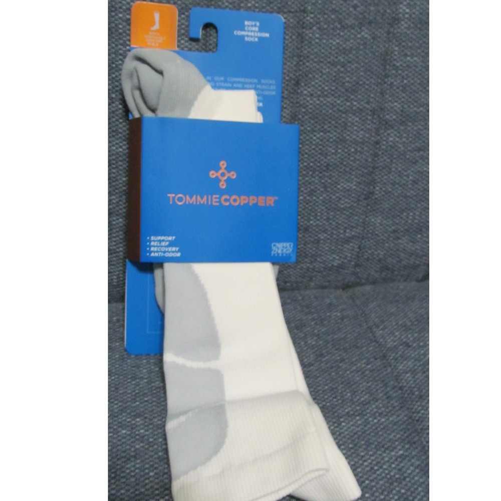 Tommie Copper Boy's Core Compression Socks White Gray Size 6-8.5 Anti-Odor